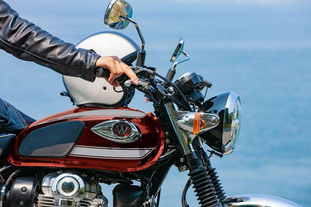 Kawasaki W800 (kawasakimotor)