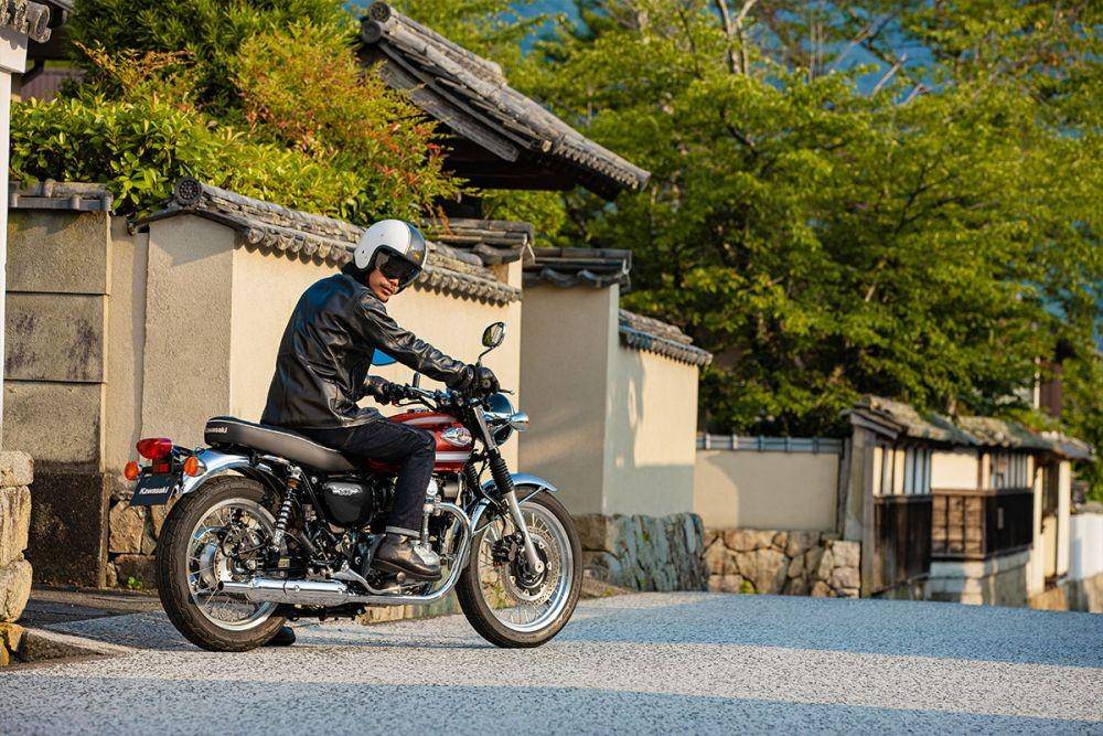 Kawasaki W800 (kawasaki motor)