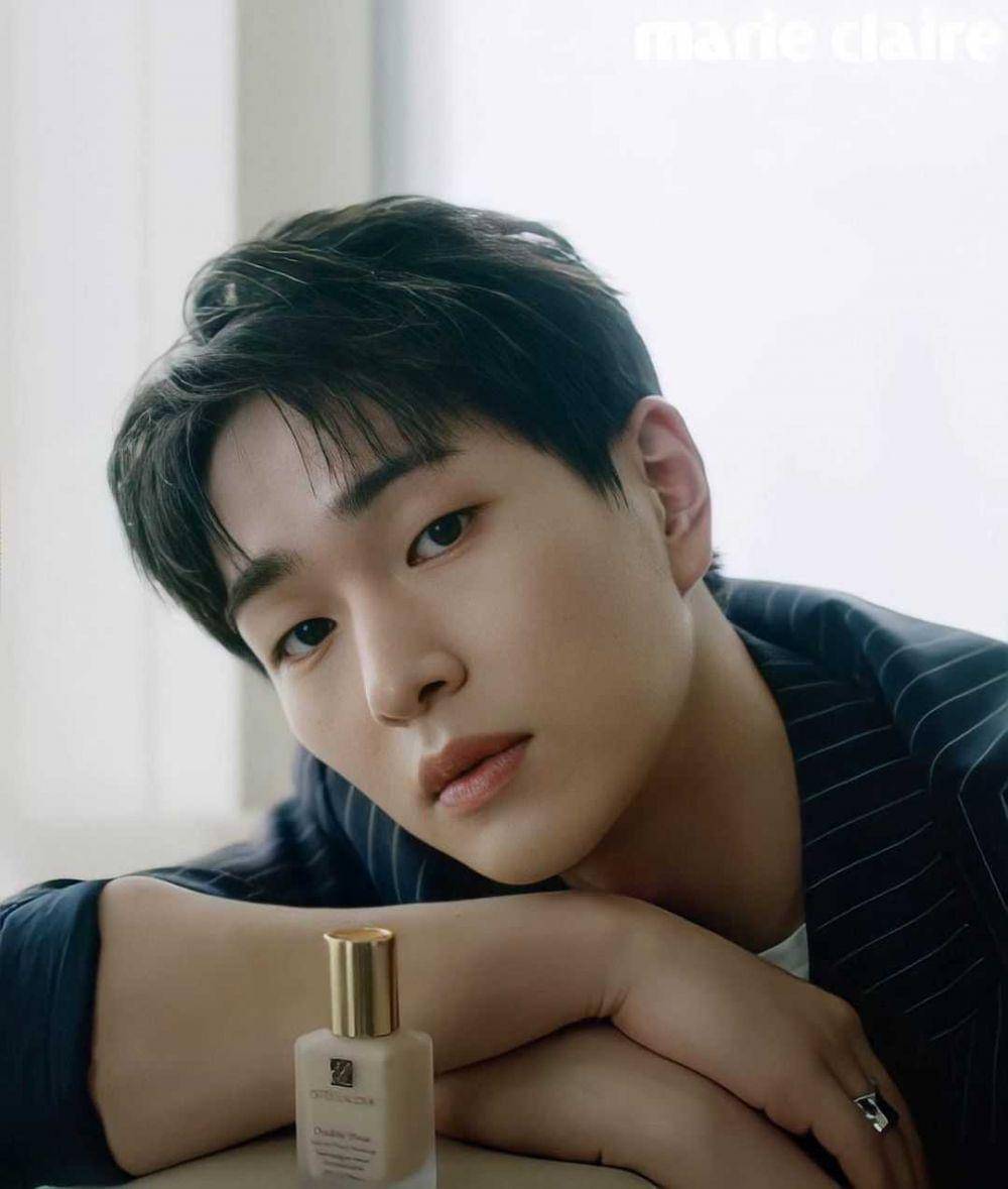 Onew SHINee (instagram.com/jinkiaio)