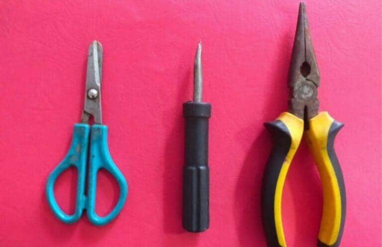 Barang bukti pelaku curanmor di Perumahan Polri Hajimena (IDN Times/Istimewa)