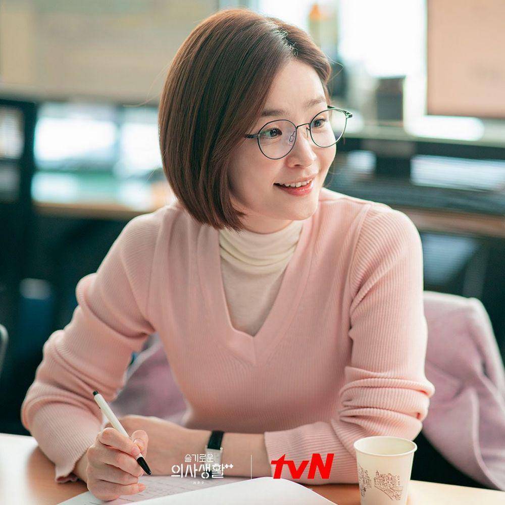 Jeon Mi Do di Hospital Playlist 2. (instagram.com/tvndrama.official)