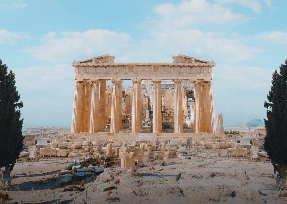 Mengenal 10 Tempat Wisata Paling Ikonik Yunani, Wajib ke Sini!