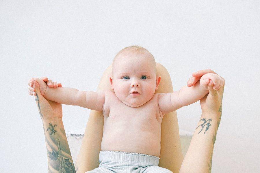 ilustrasi bayi laki-laki (pexels.com/Anna Shvets)