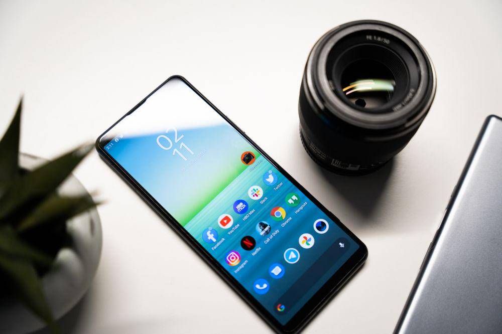 Sony Xperia 1 III (phandroid.com)