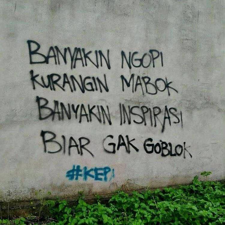 ragam tulisan di tembok (instagram.com/duhreceh)