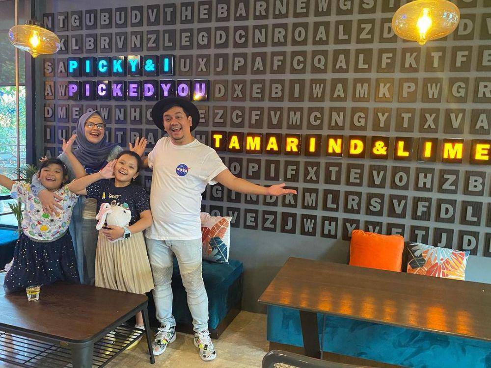 potret keluarga Indra Bekti (instagram.com/dhila_bekti)