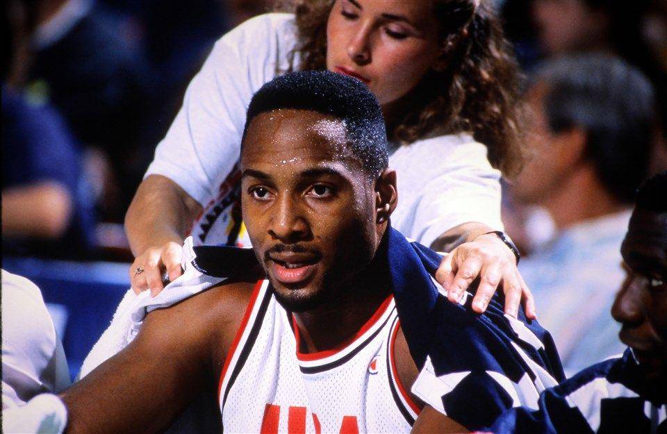 Alonzo Mourning pada Olimpiade Sydney 2000 (fiba.basketball)