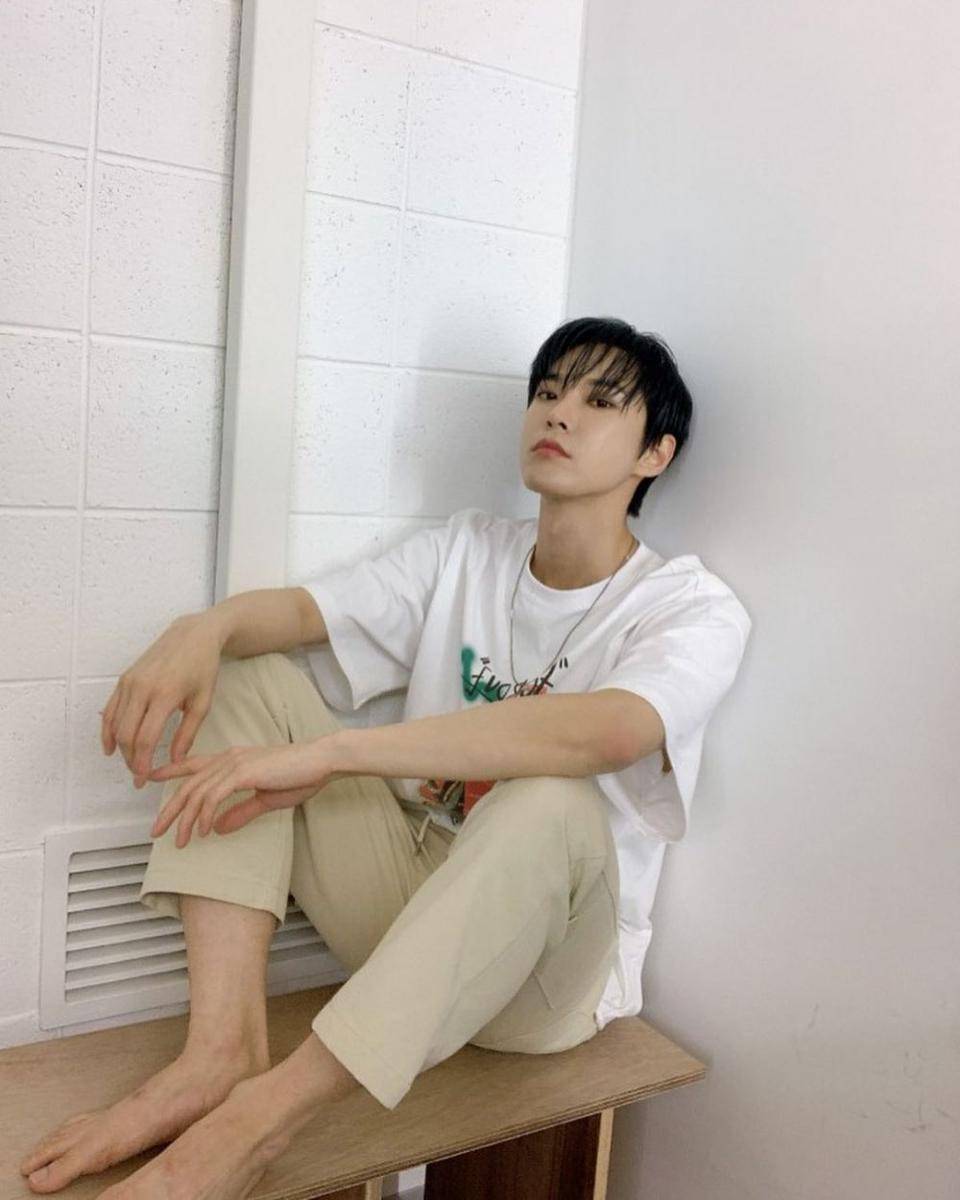 Doyoung NCT (instagram.com/nct127)