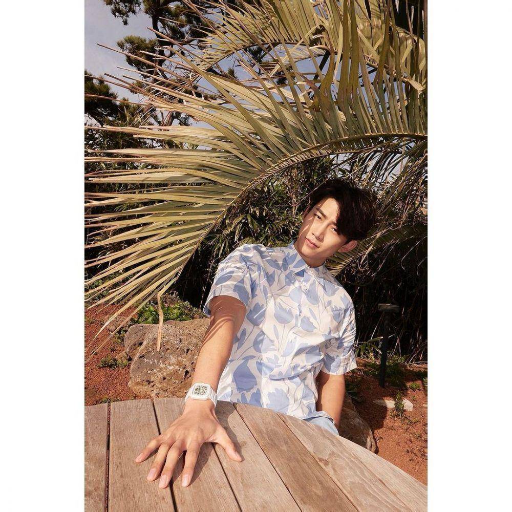 Taecyeon 2PM (instagram.com/51k_official)