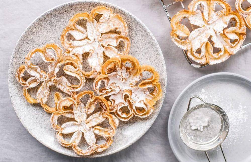 ilustrasi kue rosette (instagram.com/thespruceeats)