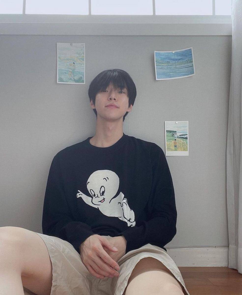 Doyoung NCT (instagram.com/do0_nct)