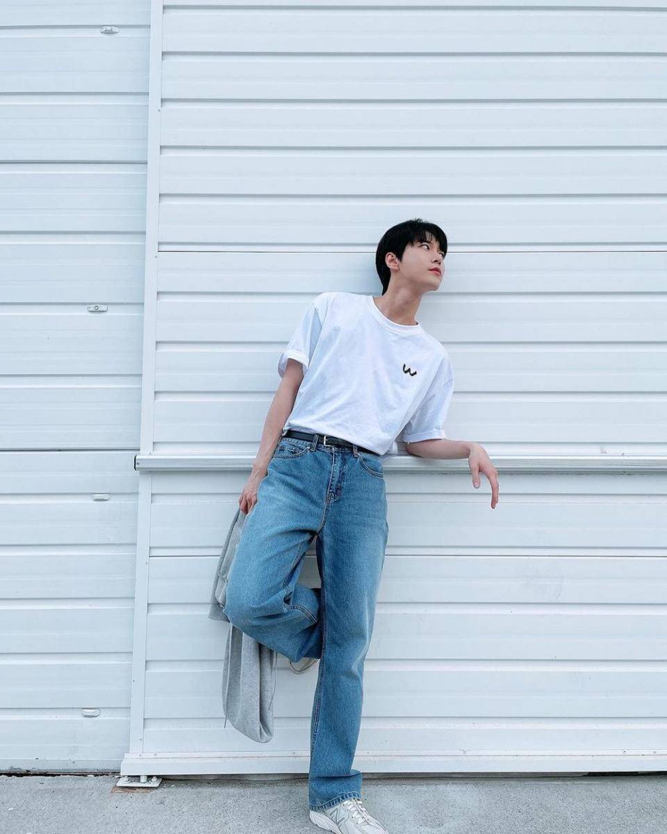 Doyoung NCT (instagram.com/nct127)