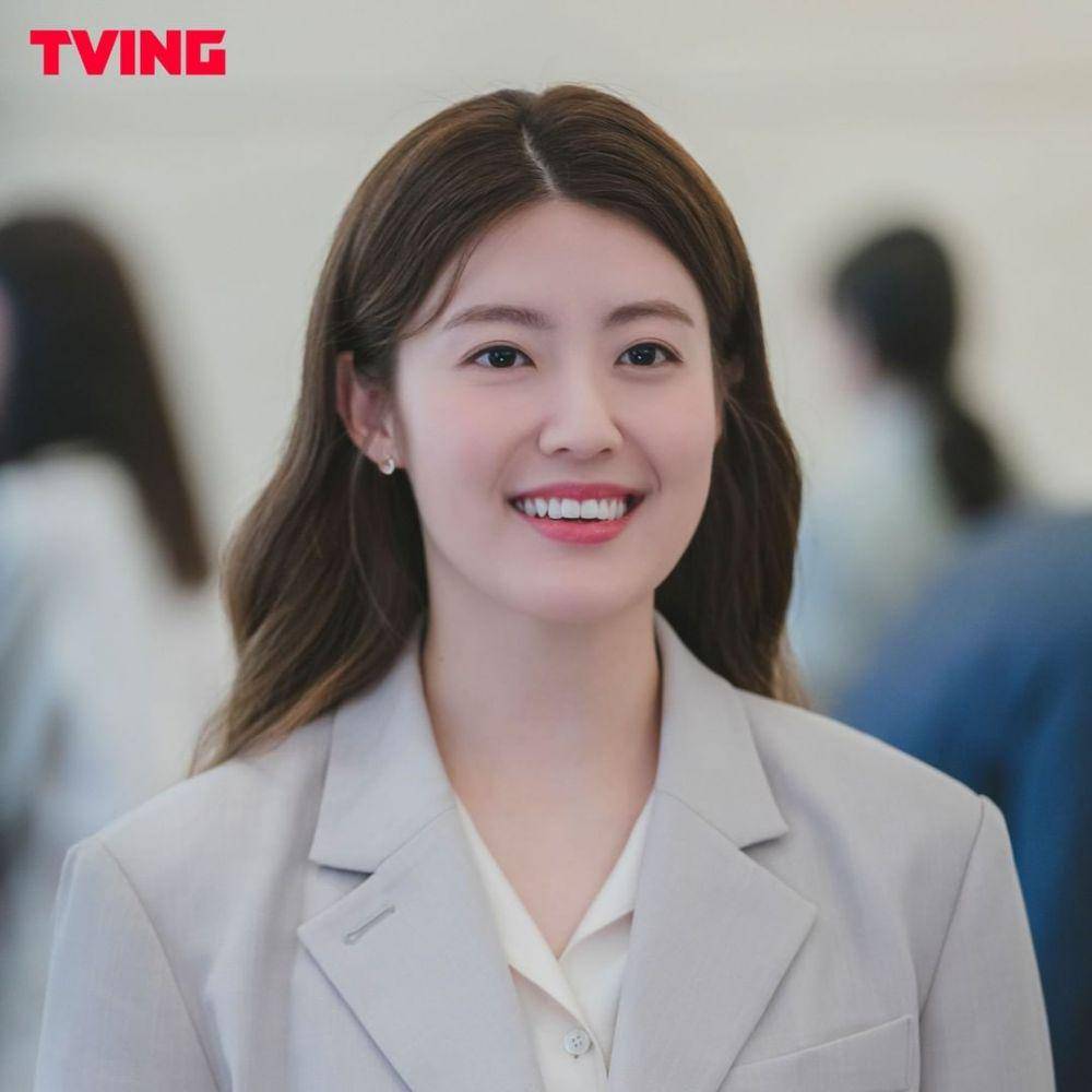 Nam Ji Hyun dalam drama The Witch's Diner (instagram.com/tving.official)