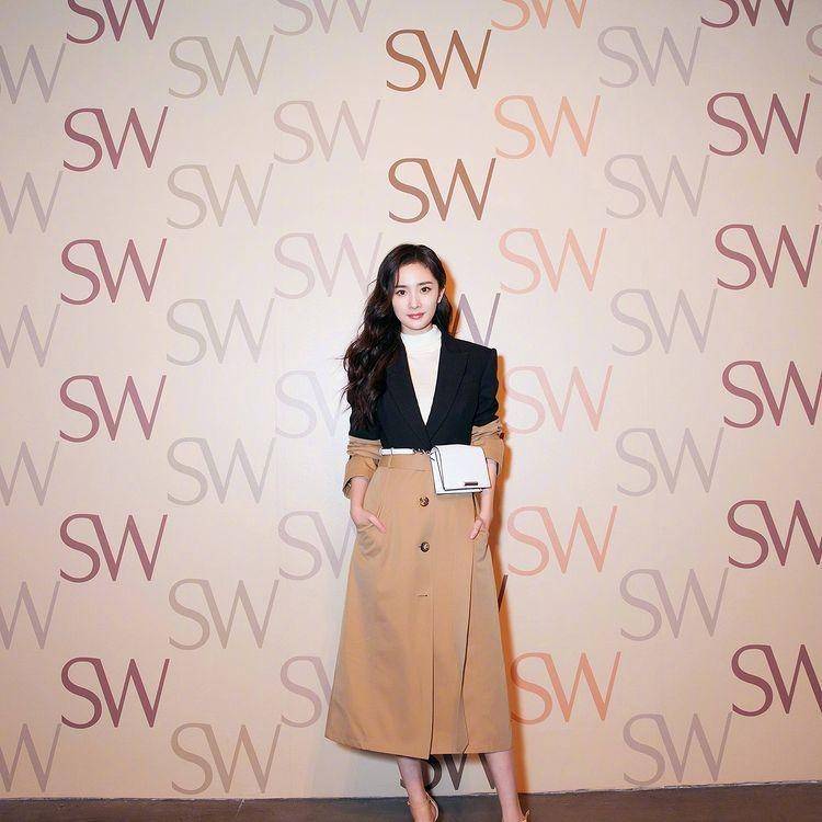 Yang Mi (instagram.com/yangmimimi912)