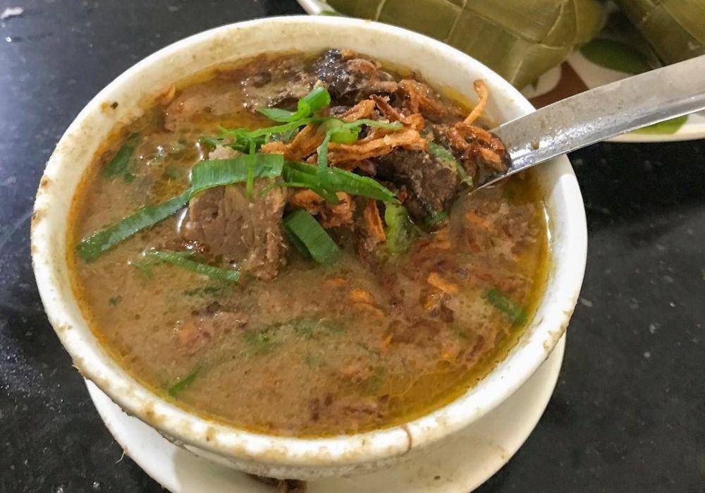 Coto Makassar (instagram.com/makassargoeat)
