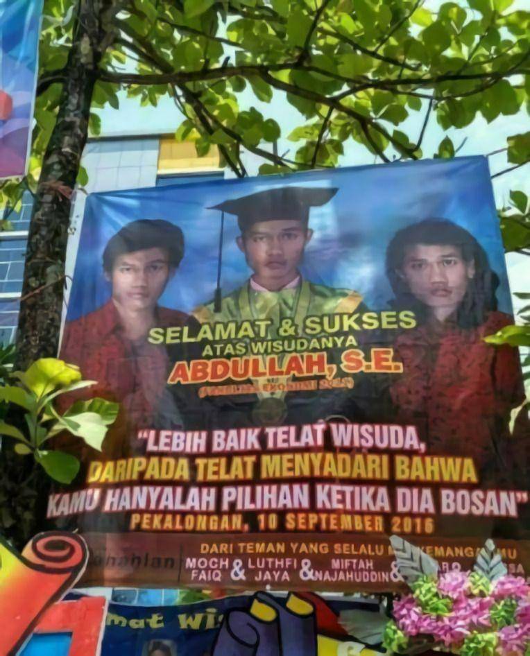 spanduk dikira nyaleg (twitter.com/txtdarigajelas)