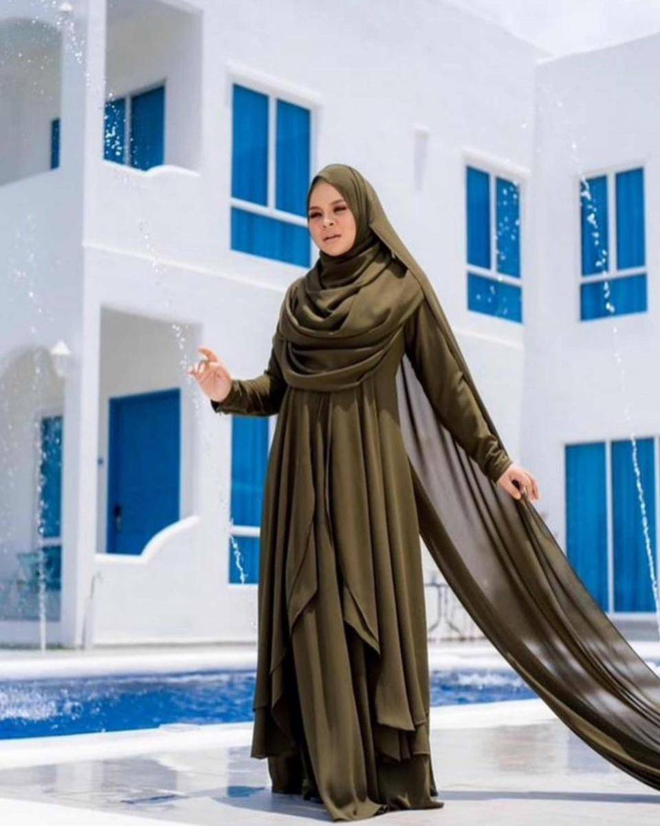 Siti Sarah meninggal dunia (Loav.film via Instagram.com/sitisarahraissuddin/)