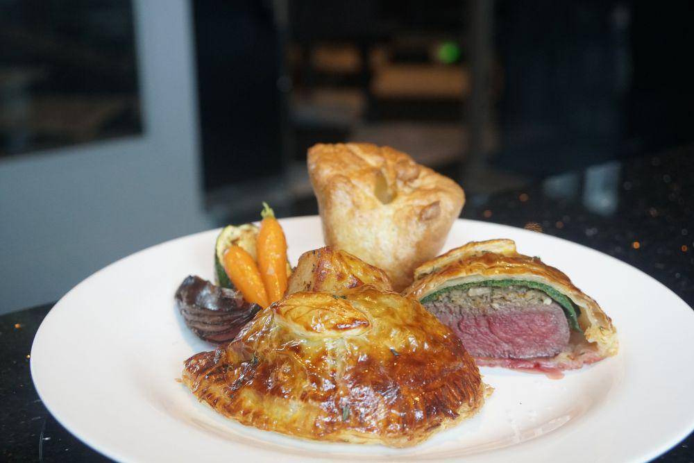 ilustrasi beef wellington bites (pixabay.com/Chanwit Voraakan)