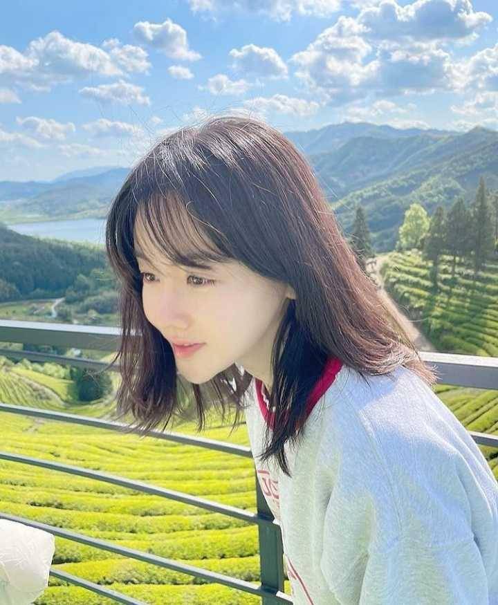 Hwang Woo Seul Hye (instagram.com/hjini0810)