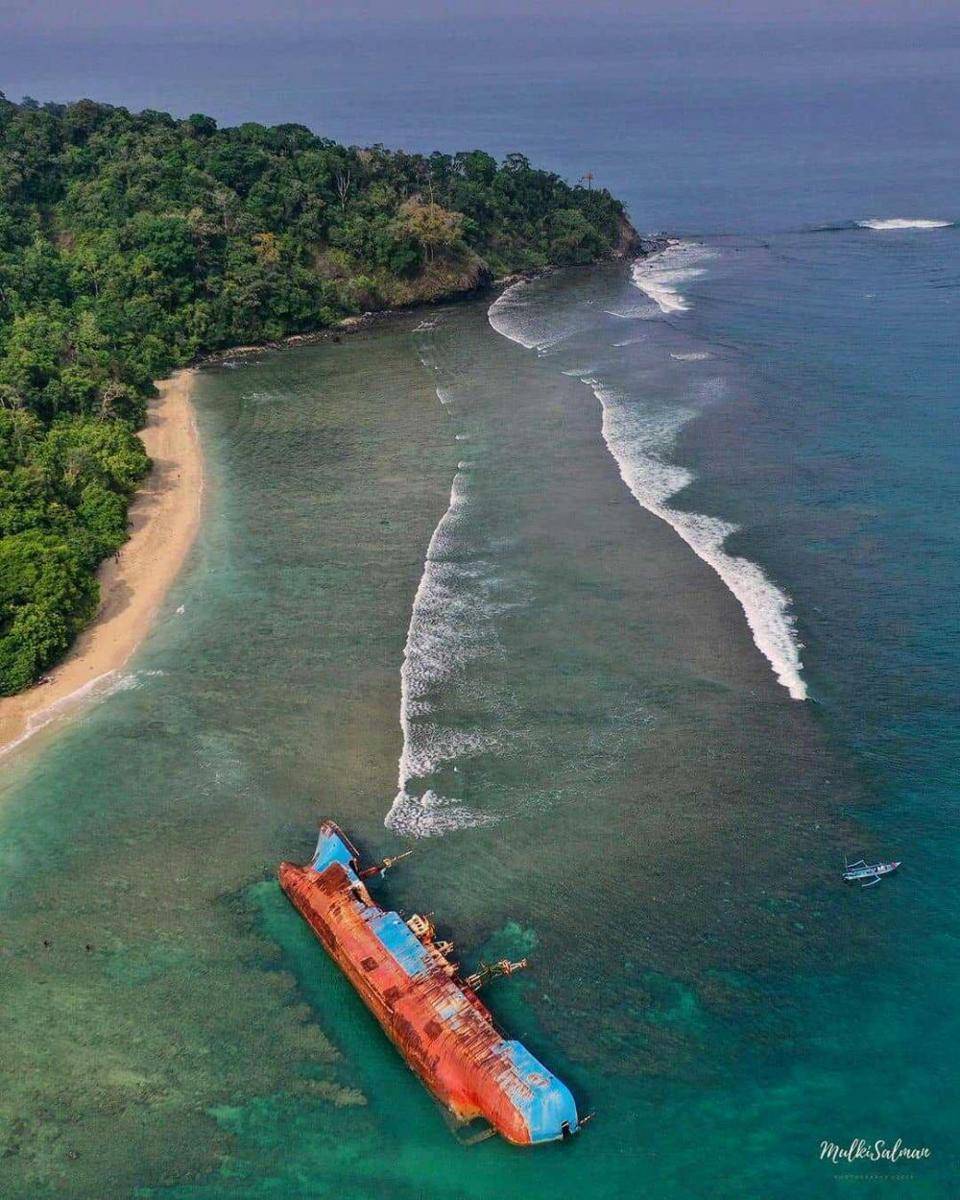 potret Pantai Pasir Putih, Pangandaran (instagram.com/info_wisata_pantai_pangandaran)