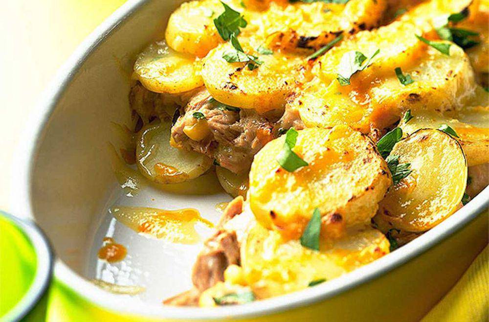 Tuna and potato layer (goodto.com)