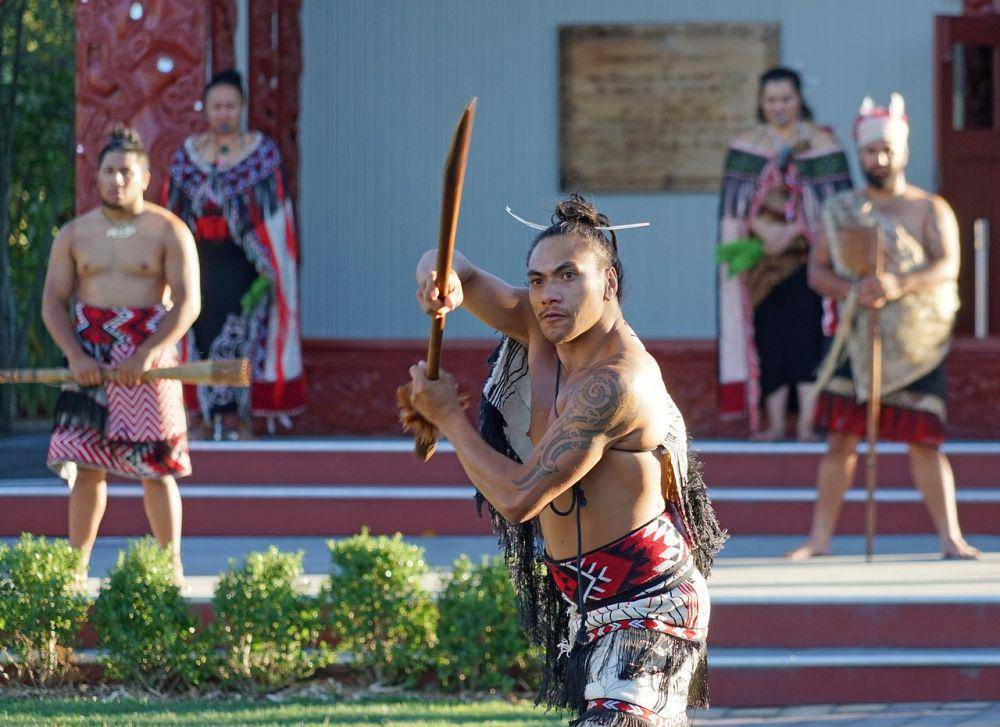 suku Maori dari Selandia Baru (pixabay.com/Barni1)