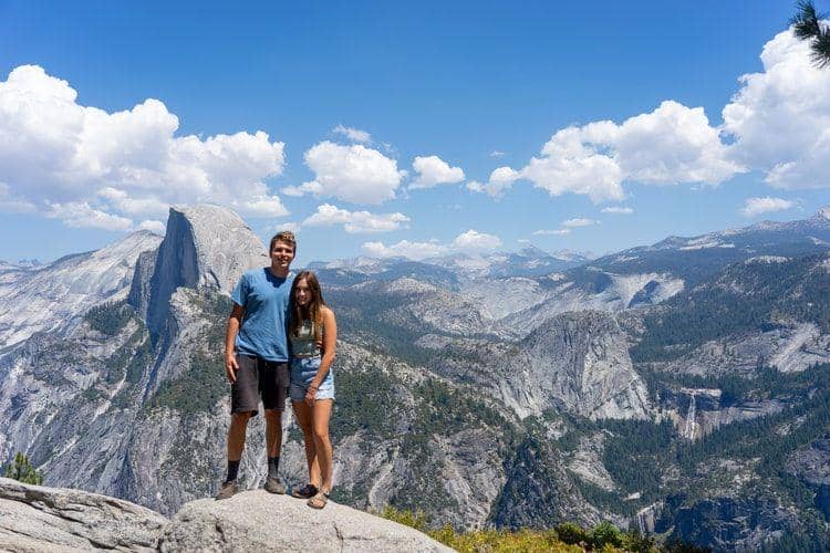 5 Tanda Seseorang Mencintaimu dengan Cara yang Sederhana