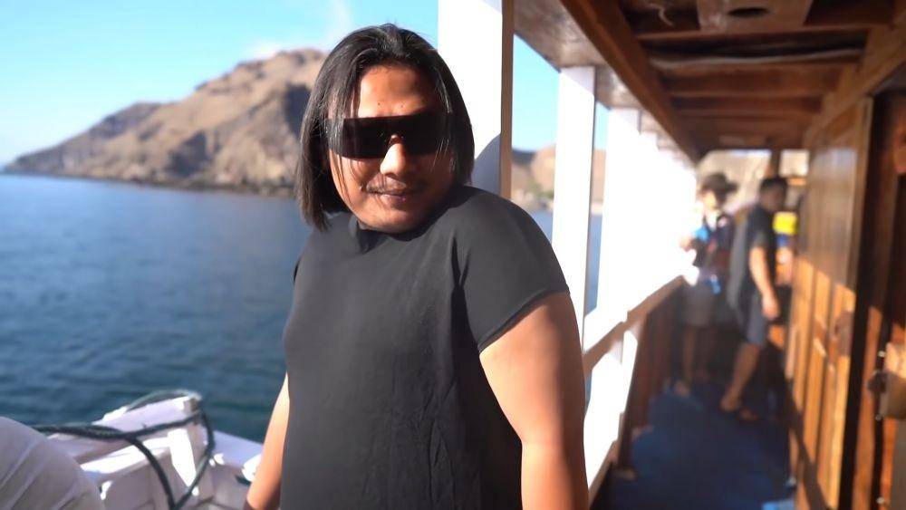 Keanu Agl liburan saat masa pandemik (youtube/keanu agl)