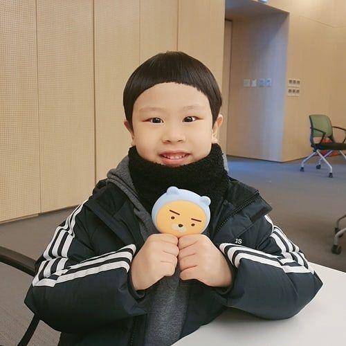 Kim Jun (instagram.com/h9company_official)