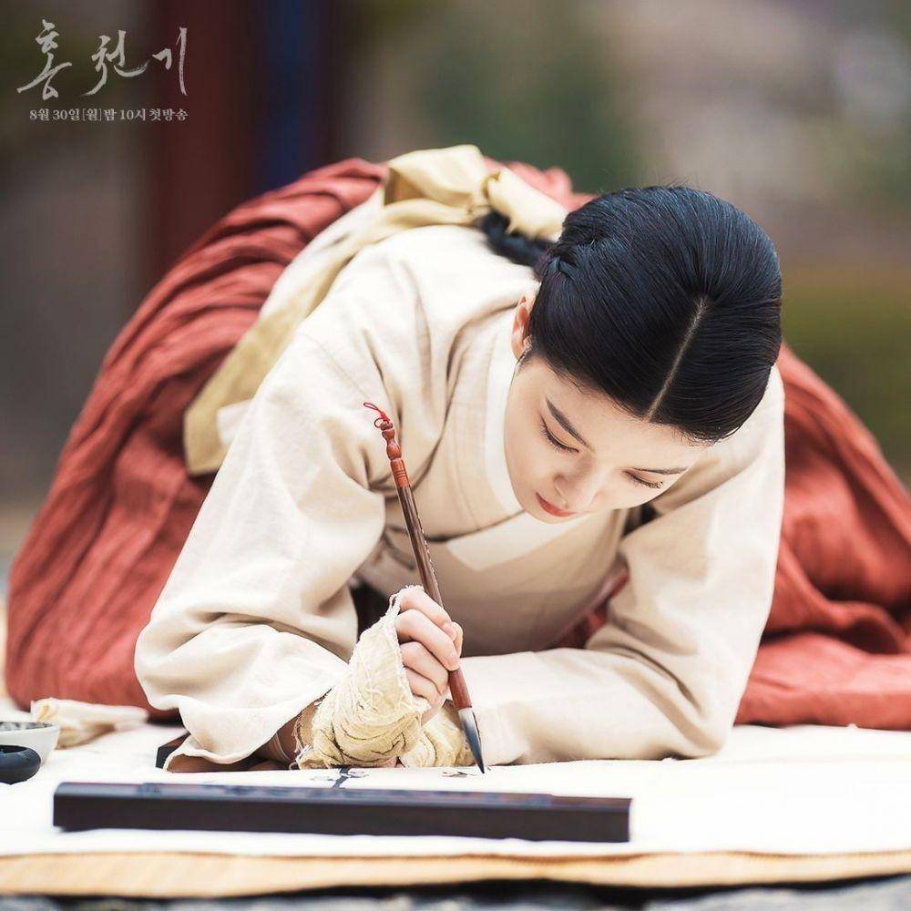Kim Yoo Jung di cuplikan drama Lovers of the Red Sky (instagram.com/sbsdrama.official)