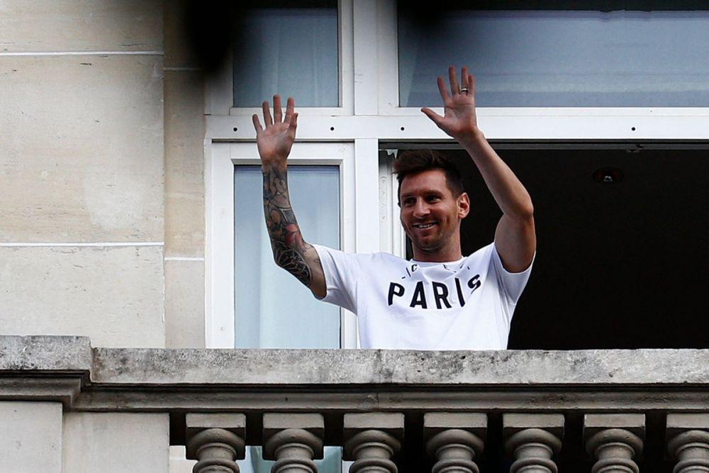Bukan Cuma Messi, Inilah 6 Pesepak Bola Terkecil yang Berprestasi