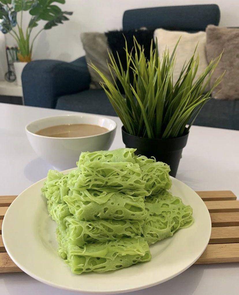 Roti Jala (instagram.com/dndcakepku)
