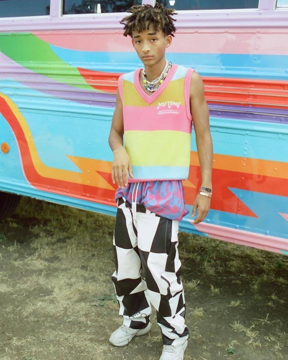 OOTD ala Jaden Smith (instagram.com/c.syresmith)