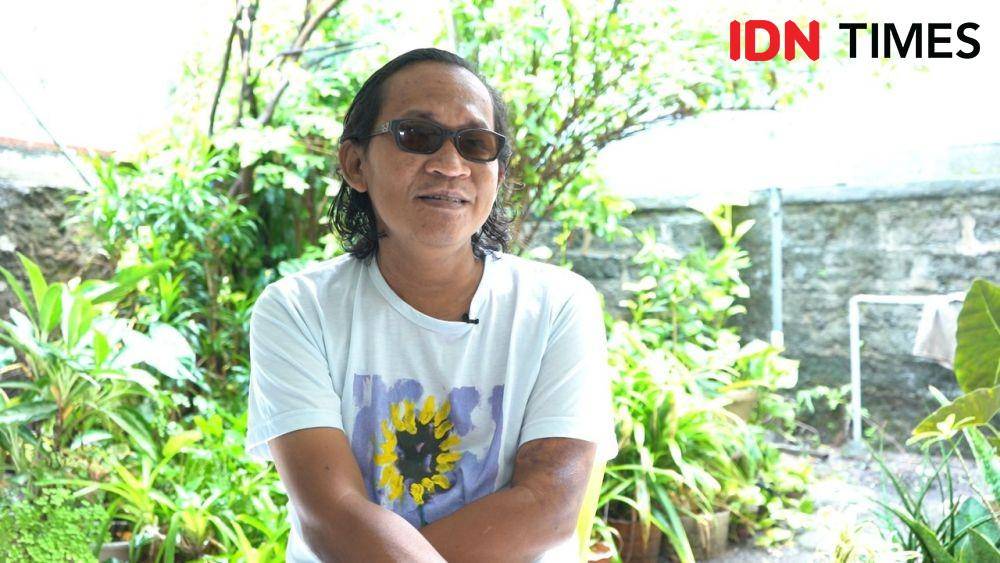 Seniman Didon Kajeng. (IDNTimes/Reynaldy Wiranata)