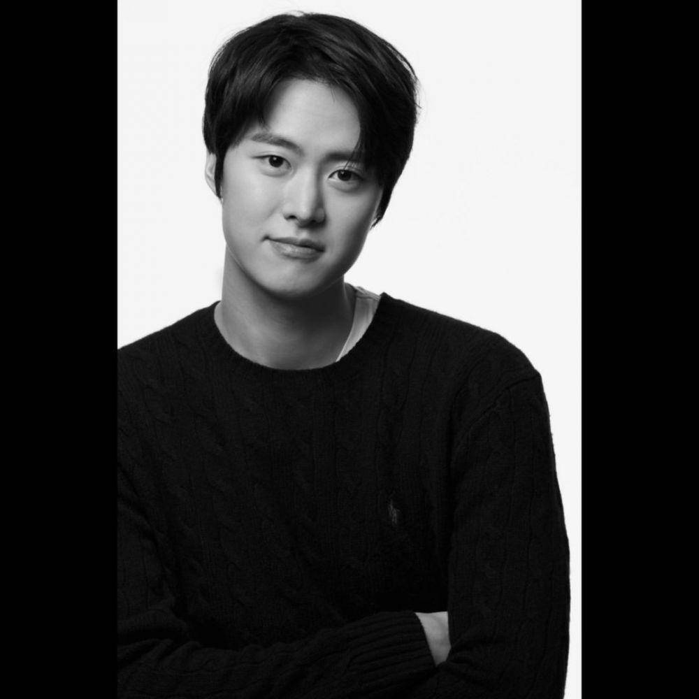 Gong Myung (instagram.com/sarament_official)