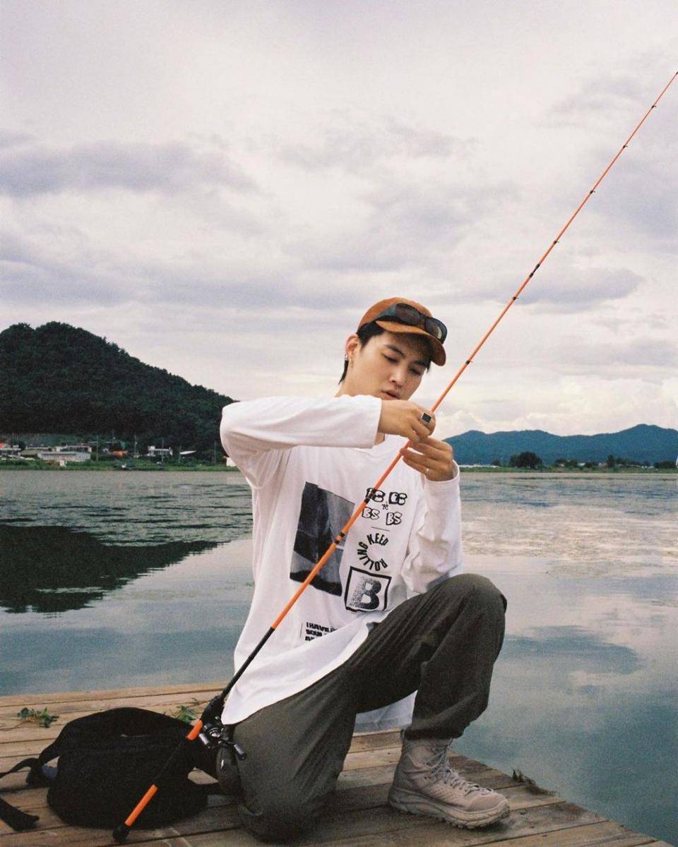 Potret Jay B memancing (instagram.com/jaybnow.hr)