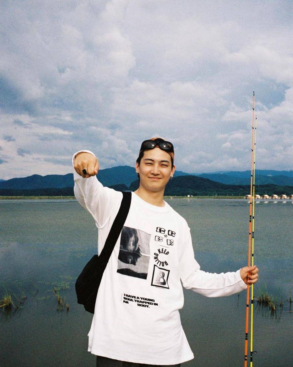 Potret Jay B memancing (instagram.com/jaybnow.hr)