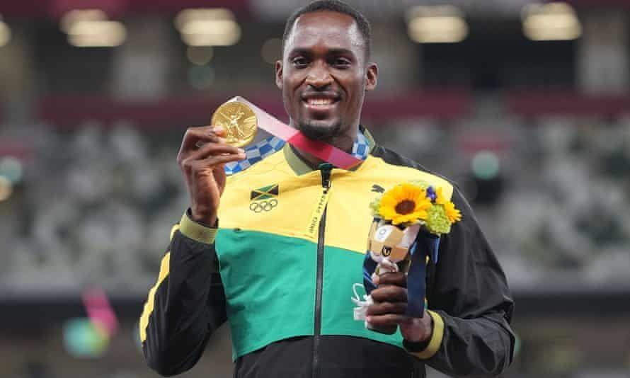 Nyasar dan Uang Pinjaman yang Berujung Medali Emas Olimpiade Tokyo