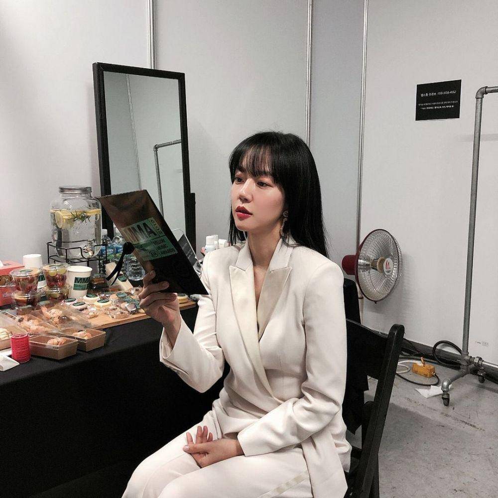Im Soo Jung (instagram.com/soojunglim_)