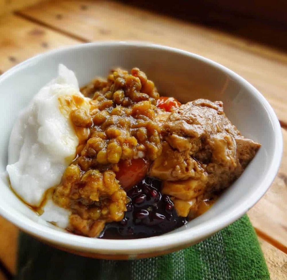 10 Sajian Bubur Khas Nusantara, Rasanya Ada yang Manis Hingga Gurih!
