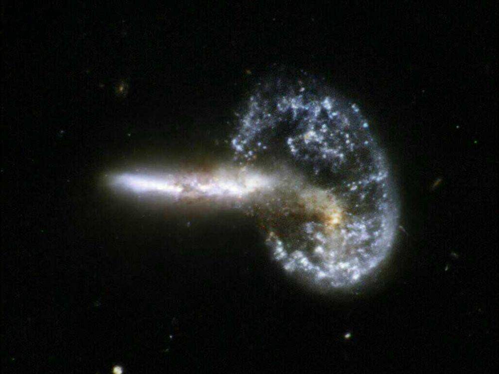 citra Objek Mayall (dok. ESA/NASA/Hubble)