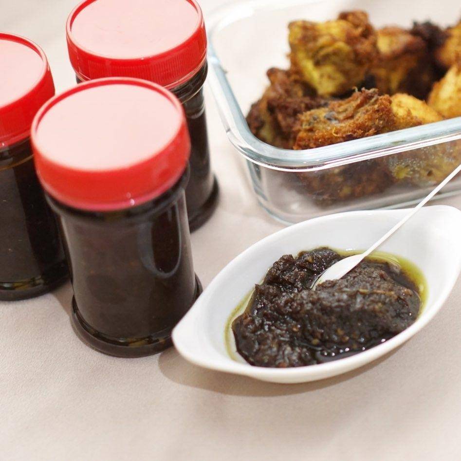 Sambal hitam (instagram.com/dapurbiyung.db)