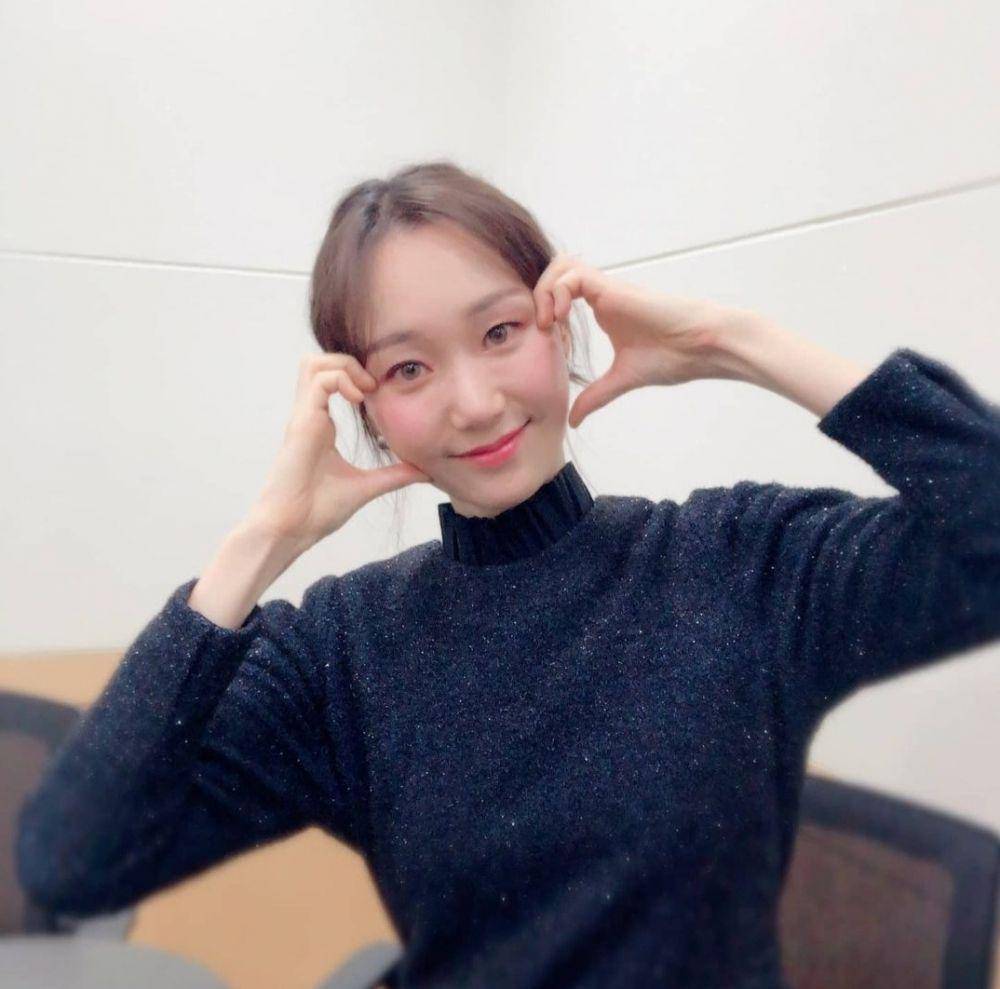 Lee Yoo Young (instagram.com/__youyoung__)