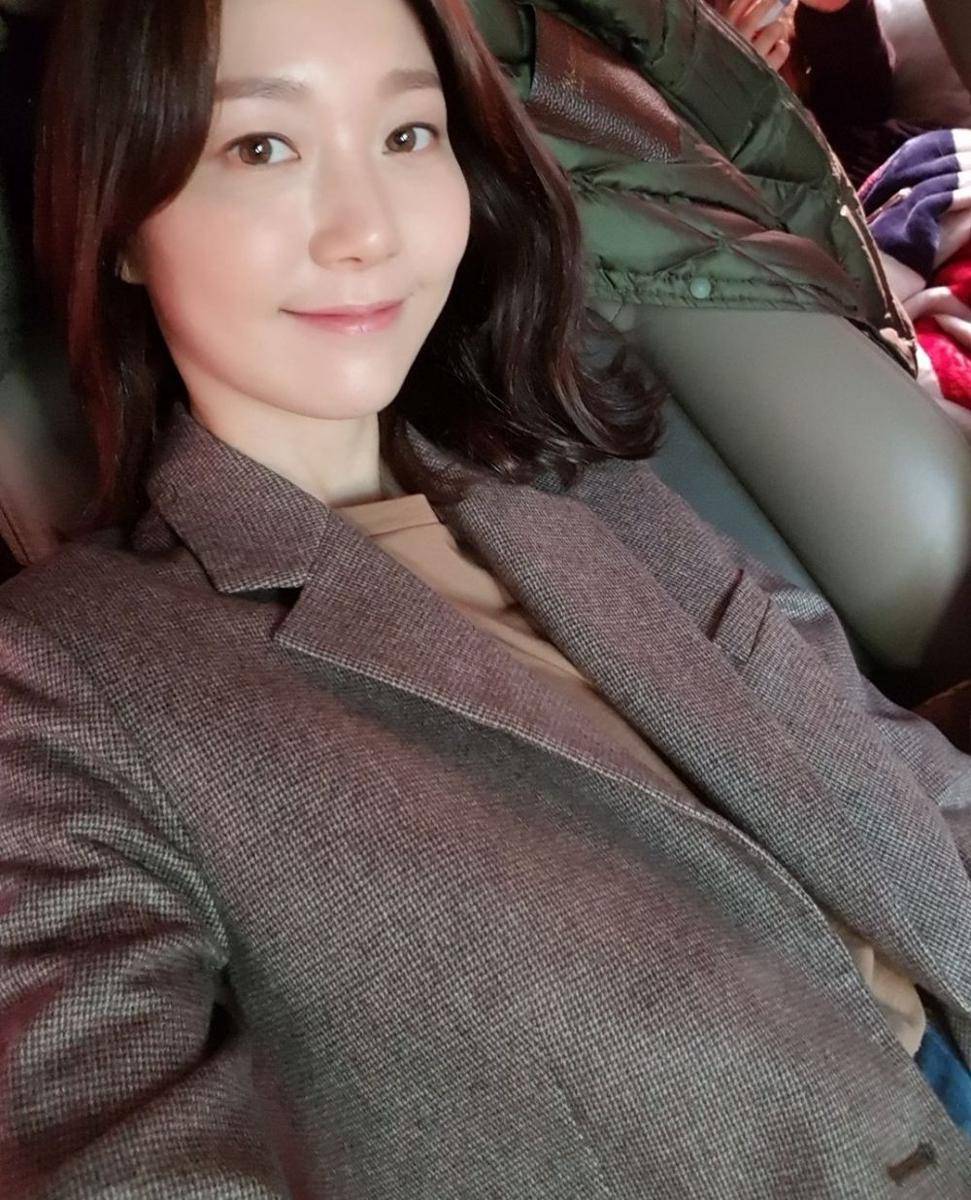 Lee Yoo Young (instagram.com/__youyoung__)