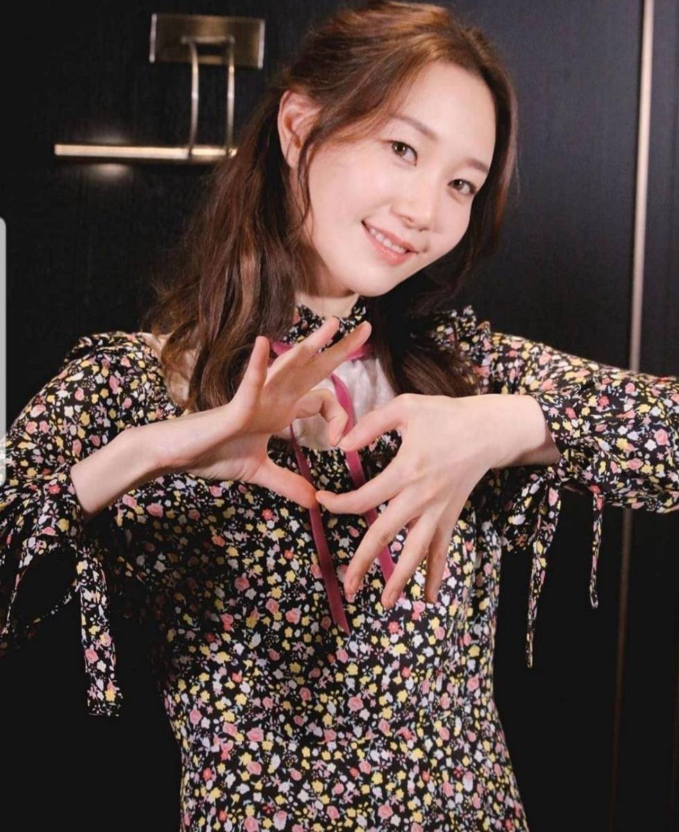 Lee Yoo Young (instagram.com/__youyoung__)