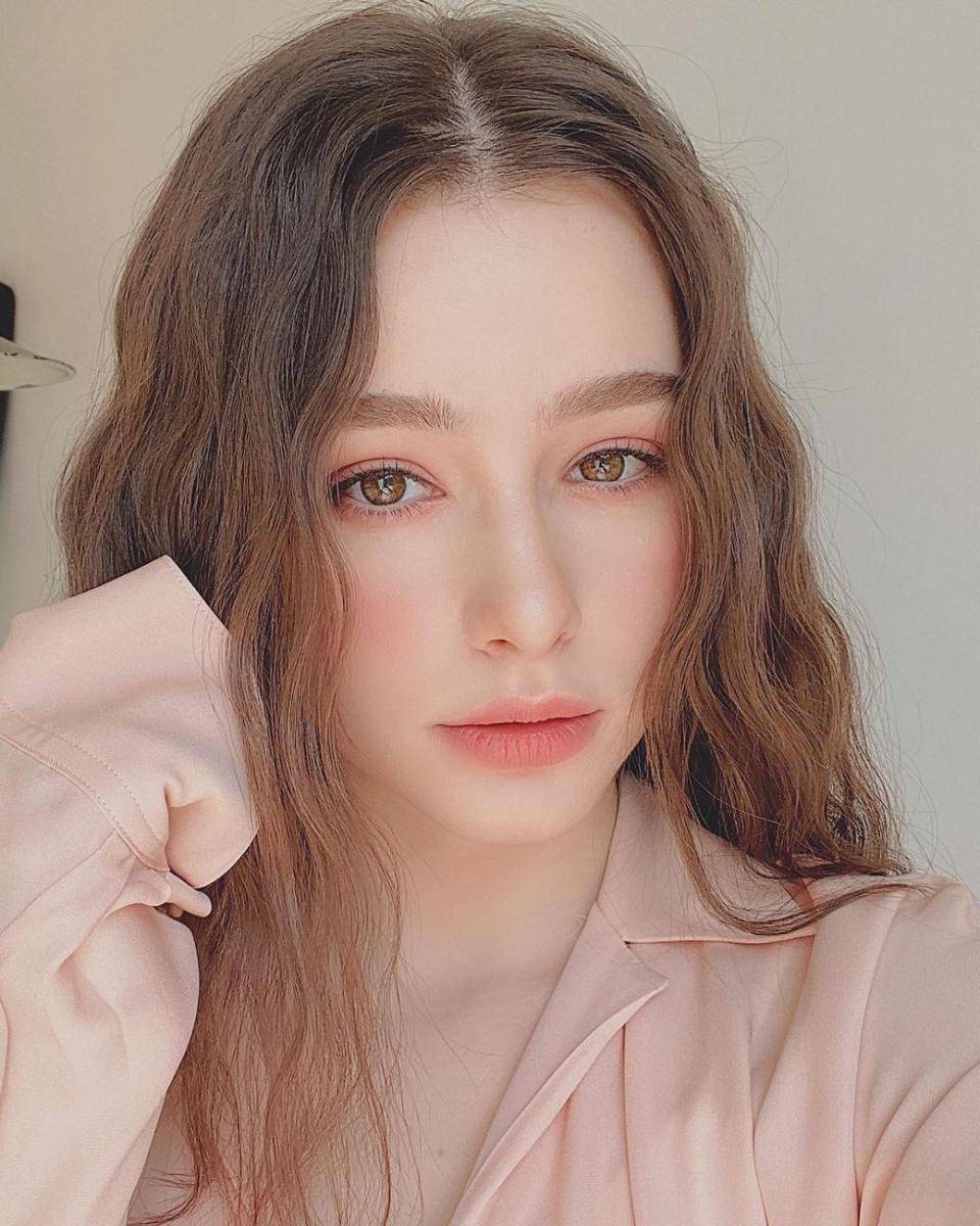 Dasha Taran (instagram.com/taaarannn)