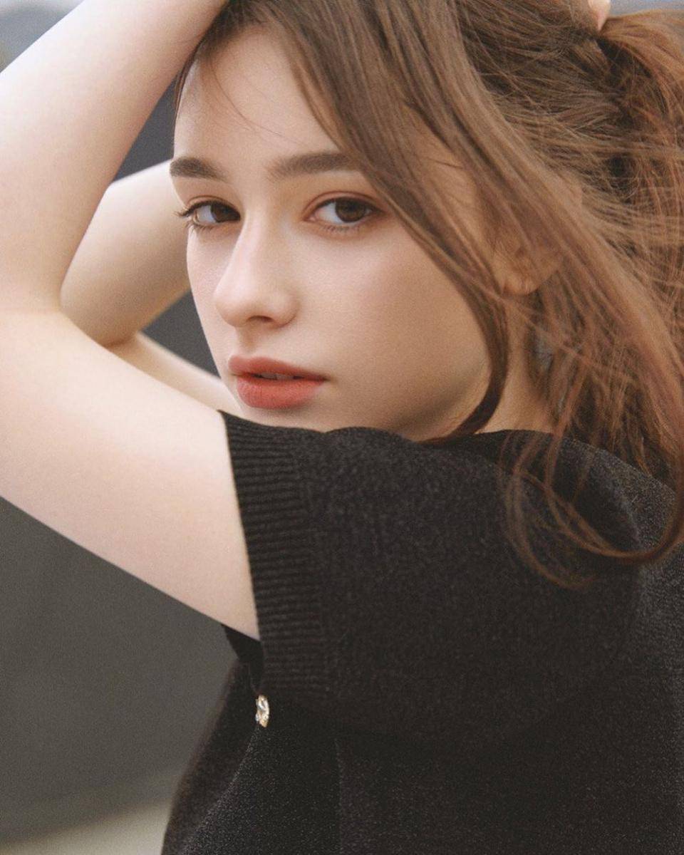 Dasha Taran (instagram.com/taaarannn)