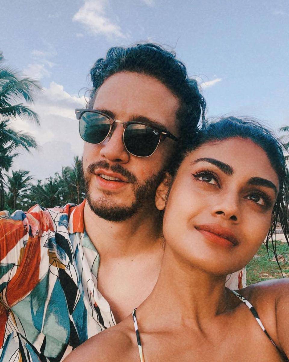 Sreejita De, pemain Uttaran, dan pacar bulenya (instagram.com/sreejita_de)