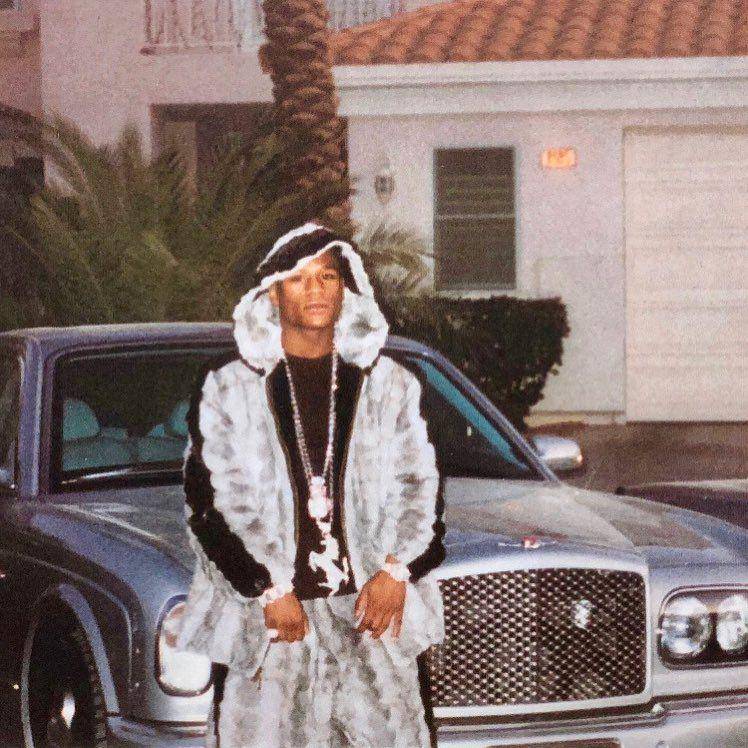 Floyd Mayweather (instagram.com/floydmayweather/)