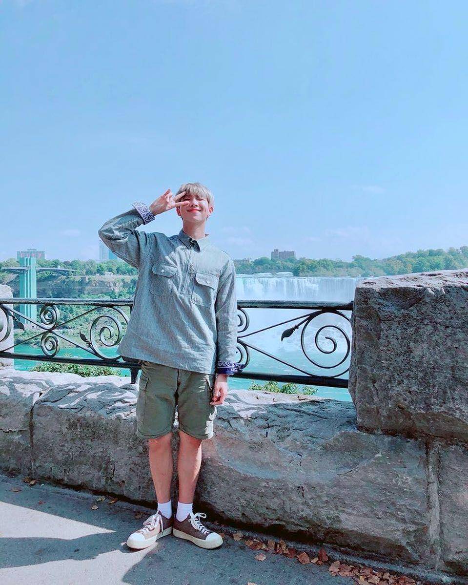 Gaya busana RM BTS (instagram.com/btsnamjoon)